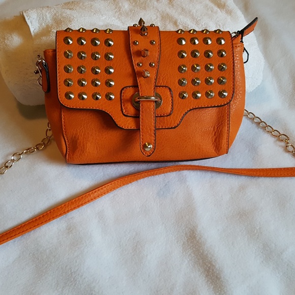 Urban Expressions orange certified vegan Crossbody - Picture 4 of 7